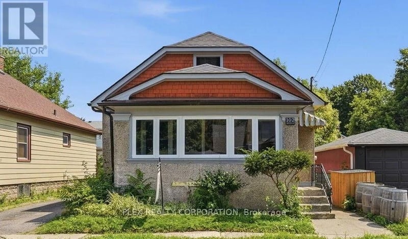 102 Beech Street, St. Catharines (Downtown), Ontario, L2R2B9, St. Catharines (Downtown), Ontario — photo 1 of 5