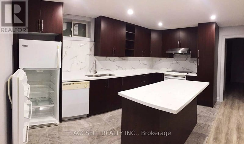 #Basement 137 Castan Avenue, Markham (Village Green-South Unionville), Ontario, L3R4R9, Markham (Village Green-South Unionville), Ontario — photo 1 of 5