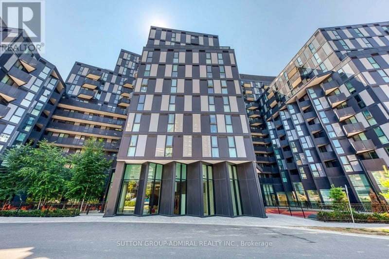 #423 30 Tretti Way, Toronto (Clanton Park), Ontario, M3H0E3, Toronto (Clanton Park), Ontario — photo 1 of 5