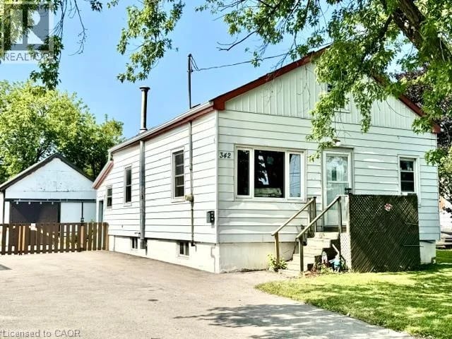 342 BARTON Street, Hamilton, Ontario, L8E2K9, Hamilton, Ontario — photo 1 of 5