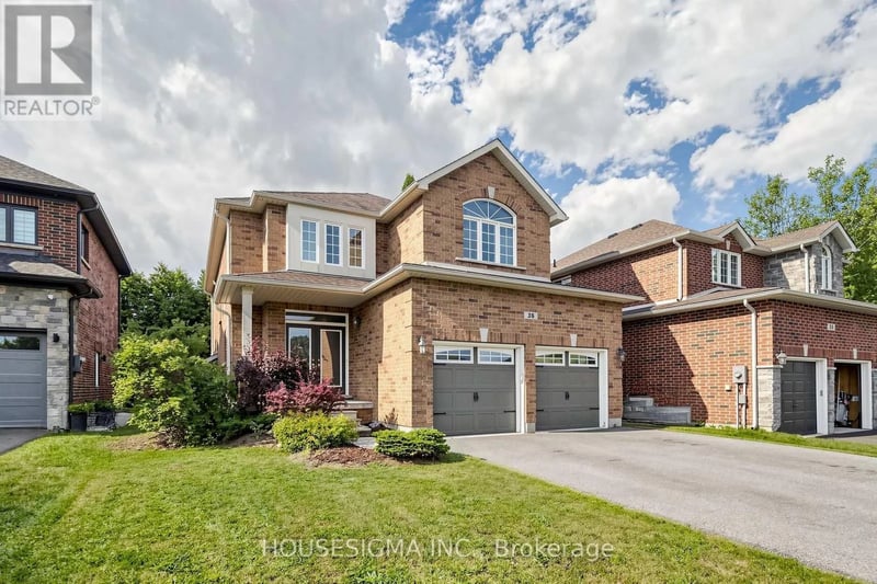 35 Auburn Court, Barrie (Ardagh), Ontario, L4N6G9, Barrie (Ardagh), Ontario — photo 1 of 5