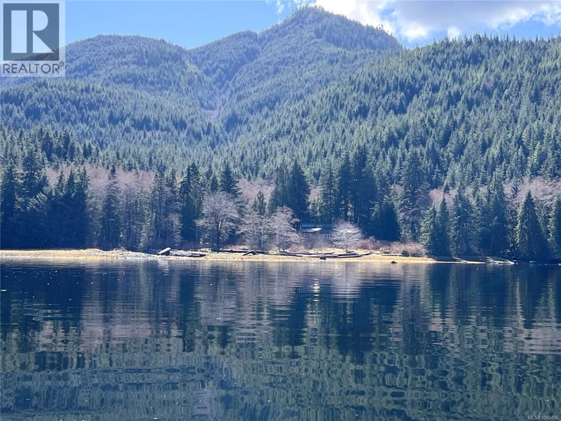 DL389 McBride Bay, Nootka Island, British Columbia, V0P1X0, Nootka Island, British Columbia — photo 1 of 5