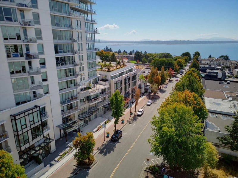 #212 1342 JOHNSTON Road, White Rock, British Columbia, V4B0C7, White Rock, British Columbia — photo 1 of 5