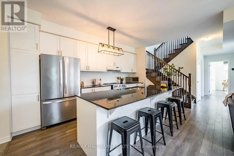#503 1148 Dragonfly Avenue, Pickering, Ontario, L1X0H5, Pickering, Ontario — photo 1 of 5