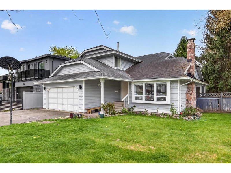 14610 87 Avenue, Surrey, British Columbia, V3S6R2, Surrey, British Columbia — photo 1 of 5