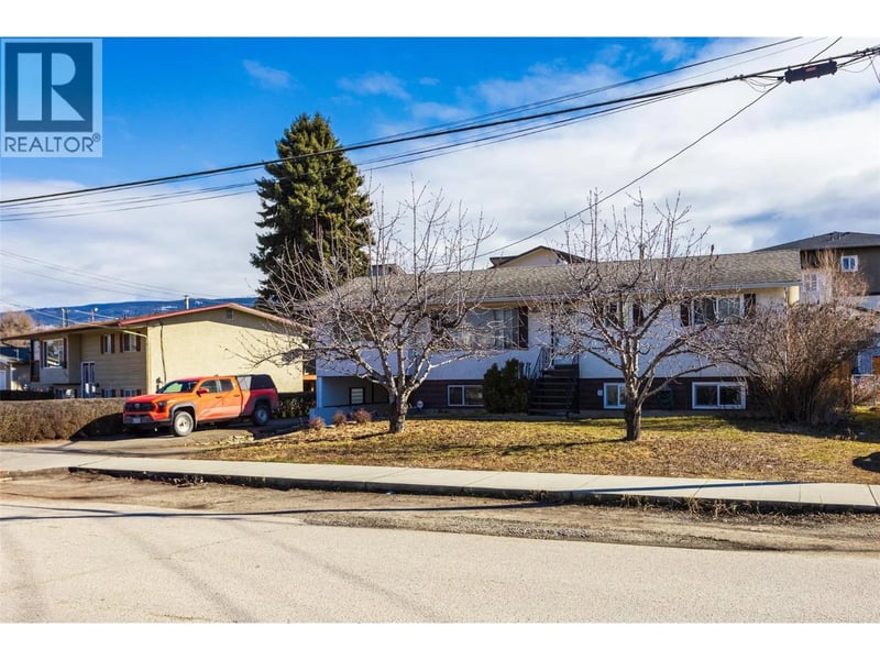 1335 Aldon Road, Kelowna, British Columbia, V1X5A1, Kelowna, British Columbia — photo 1 of 5