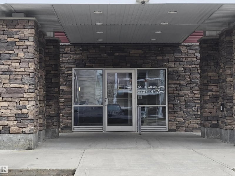 #314 2207 44 AV NW, Edmonton, Alberta, T6T0W6, Edmonton, Alberta — photo 1 of 5