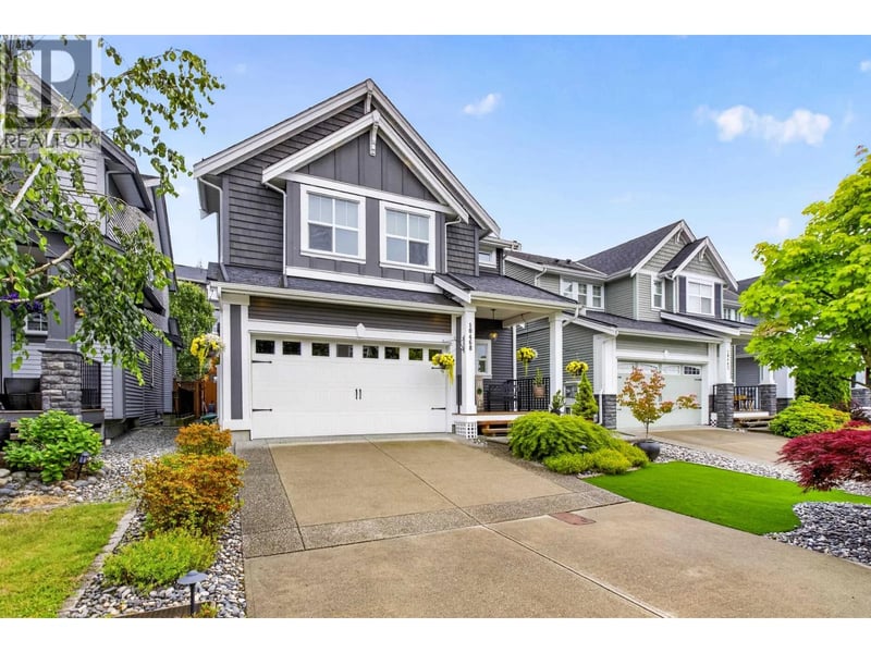 10468 ROBERTSON Street, Maple Ridge, British Columbia, V2W0H8, Maple Ridge, British Columbia — photo 1 of 5