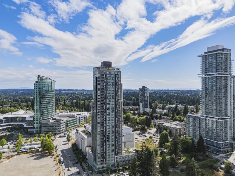 #2105 13438 CENTRAL Avenue, Surrey, British Columbia, V3T0N2, Surrey, British Columbia — photo 1 of 5