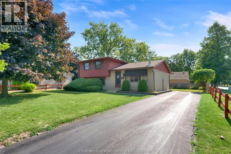 85 Pheasant Drive, Chatham, Ontario, N7L1H3, Chatham, Ontario — photo 1 of 5