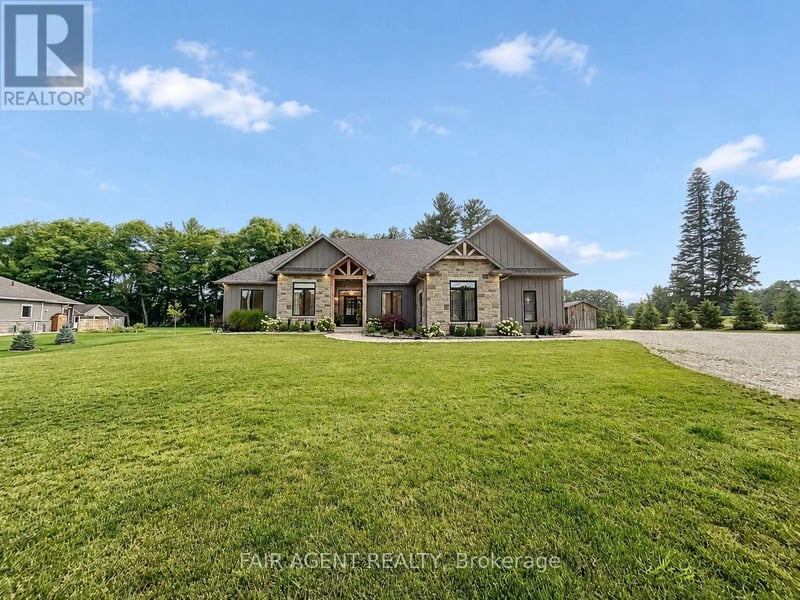 93 Woodland Drive, Norfolk (Pine Grove), Ontario, N3Y4J9, Norfolk (Pine Grove), Ontario — photo 1 of 5