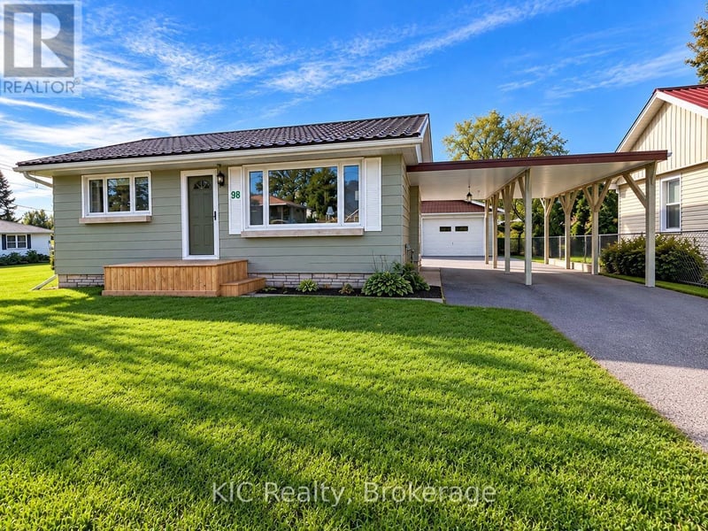 98 George Street East, Havelock-Belmont-Methuen (Havelock), Ontario, K0L1Z0, Havelock-Belmont-Methuen (Havelock), Ontario — photo 1 of 5