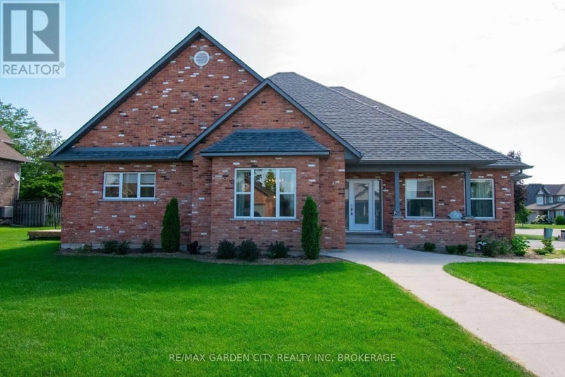26 Las Road, West Lincoln (Smithville), Ontario, L0R2A0, West Lincoln (Smithville), Ontario — photo 1 of 5