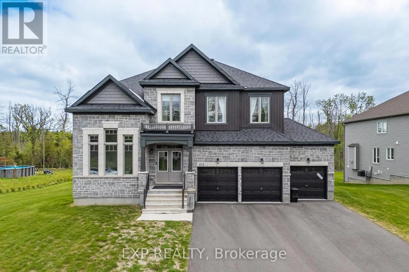 272 Antler Court, Mississippi Mills, Ontario, K0A1A0, Mississippi Mills, Ontario — photo 1 of 5
