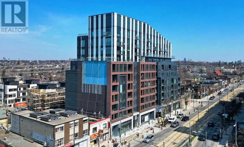 #712 1808 St. Clair Avenue West, Toronto (Weston-Pellam Park), Ontario, M6N1J5, Toronto (Weston-Pellam Park), Ontario — photo 1 of 5