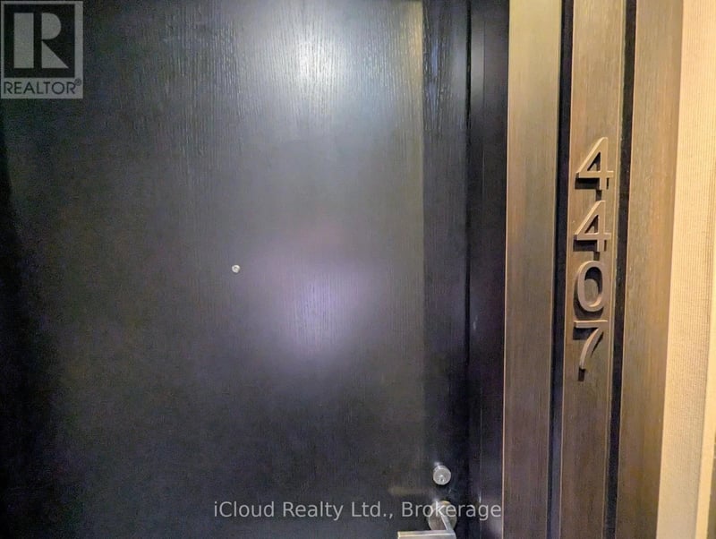 #4407 501 Yonge Street, Toronto (Church-Yonge Corridor), Ontario, M4Y1Y4, Toronto (Church-Yonge Corridor), Ontario — photo 1 of 5