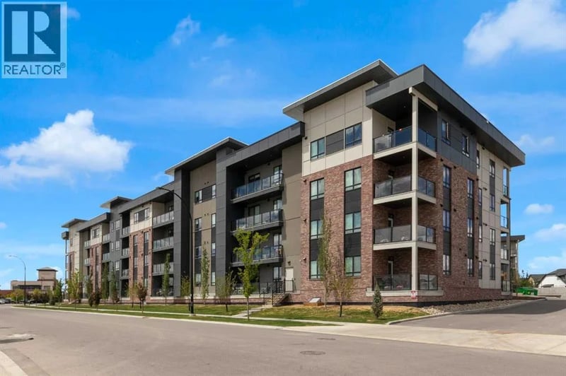 520 Reynolds Avenue Southwest, Airdrie, Alberta, T4B5X9, Airdrie, Alberta — photo 1 of 5
