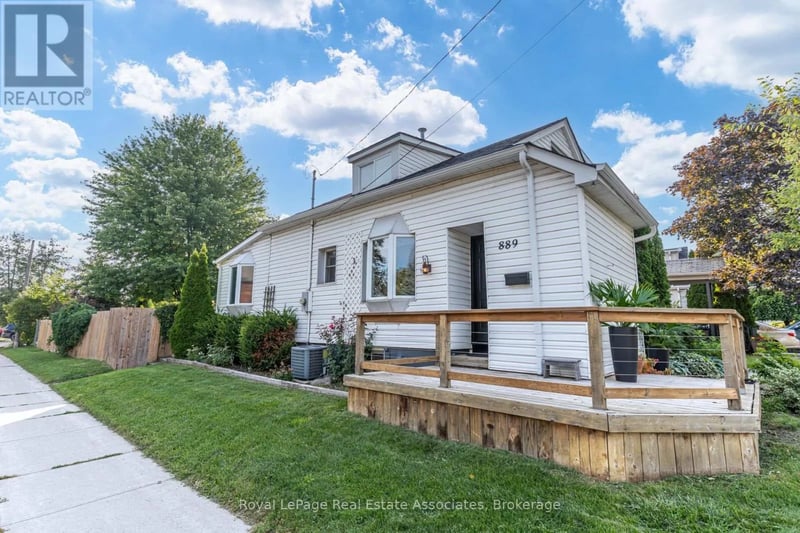 889 Third Street, Mississauga (Lakeview), Ontario, L5E1C2, Mississauga (Lakeview), Ontario — photo 1 of 5