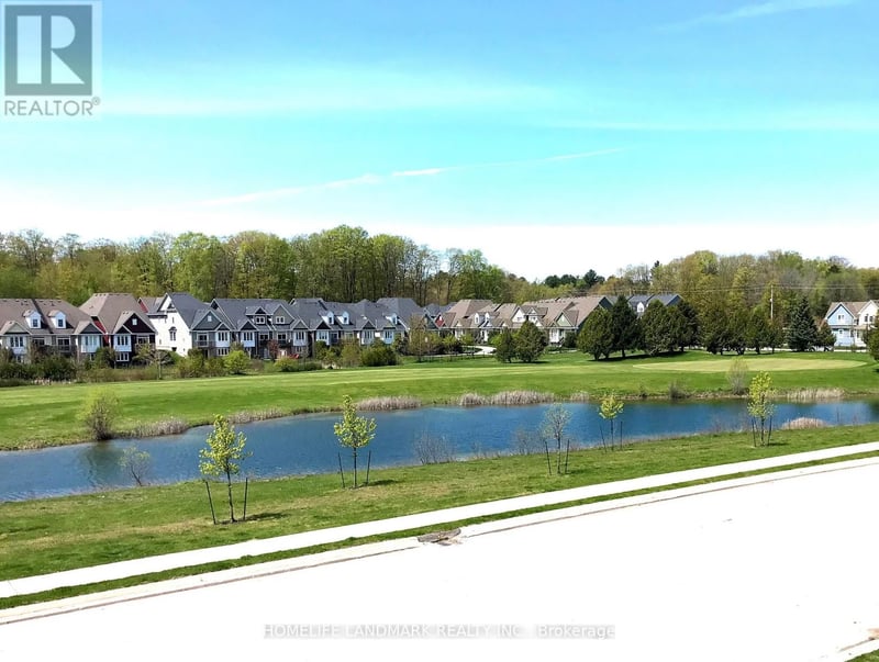 48 Village Gate Drive, Wasaga Beach, Ontario, L9Z0J7, Wasaga Beach, Ontario — photo 1 of 5