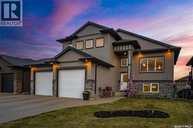 920 Coppermine WAY, Martensville, Saskatchewan, S0K0A2, Martensville, Saskatchewan — photo 1 of 5