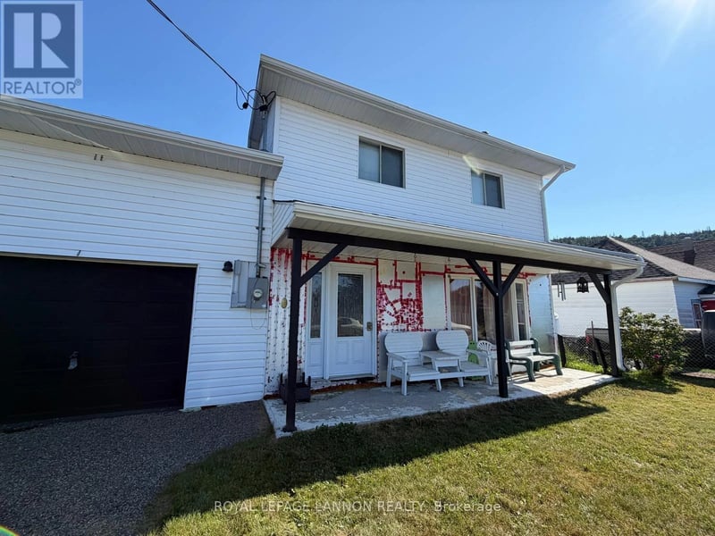 109 Ontario Street, Schreiber (TB-88), Ontario, P0T2S0, Schreiber (TB-88), Ontario — photo 1 of 5