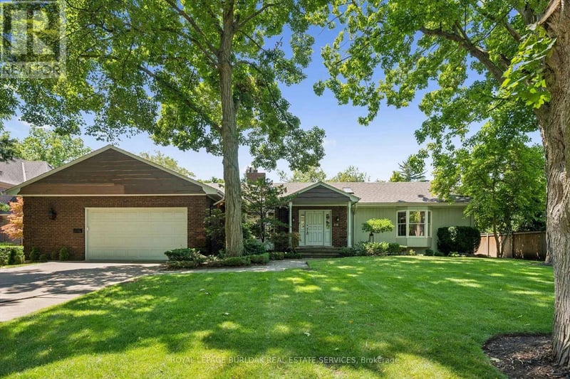 138 Appleby Place, Burlington (Shoreacres), Ontario, L7L2X1, Burlington (Shoreacres), Ontario — photo 1 of 5