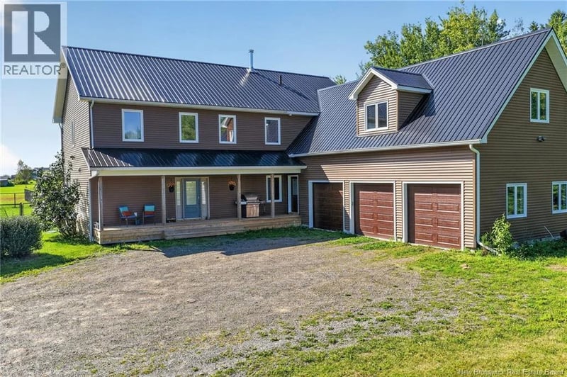 32 Gary Road, Steeves Mountain, New Brunswick, E1G0N6, Steeves Mountain, New Brunswick — photo 1 of 5