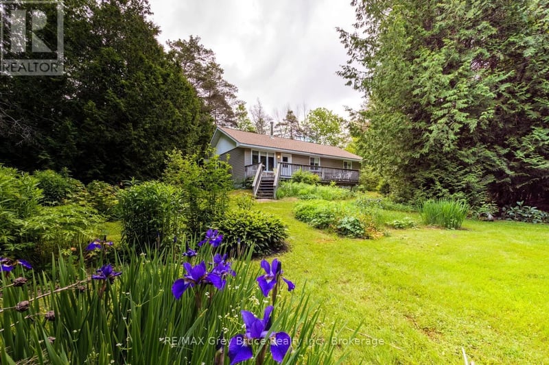 550 Huron Road North, South Bruce Peninsula, Ontario, N0H1X0, South Bruce Peninsula, Ontario — photo 1 of 5