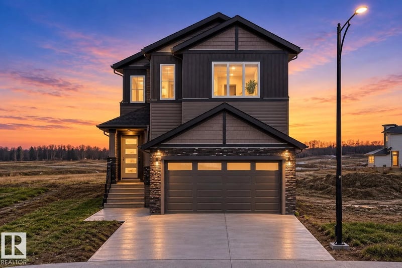 15728 9 ST NE, Edmonton, Alberta, T5Y4N1, Edmonton, Alberta — photo 1 of 5