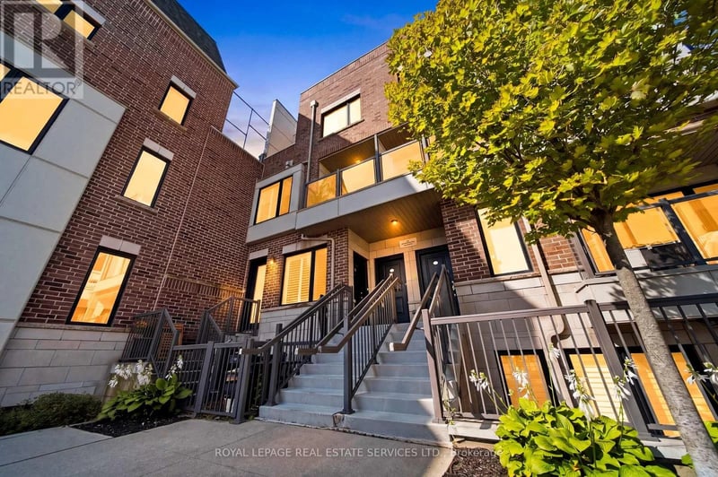 #402 8 Drummond Street, Toronto (Mimico), Ontario, M8V1Y8, Toronto (Mimico), Ontario — photo 1 of 5