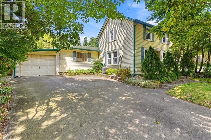 361 DUNDAS Street East, Waterdown, Ontario, L0R2H1, Waterdown, Ontario — photo 1 of 5