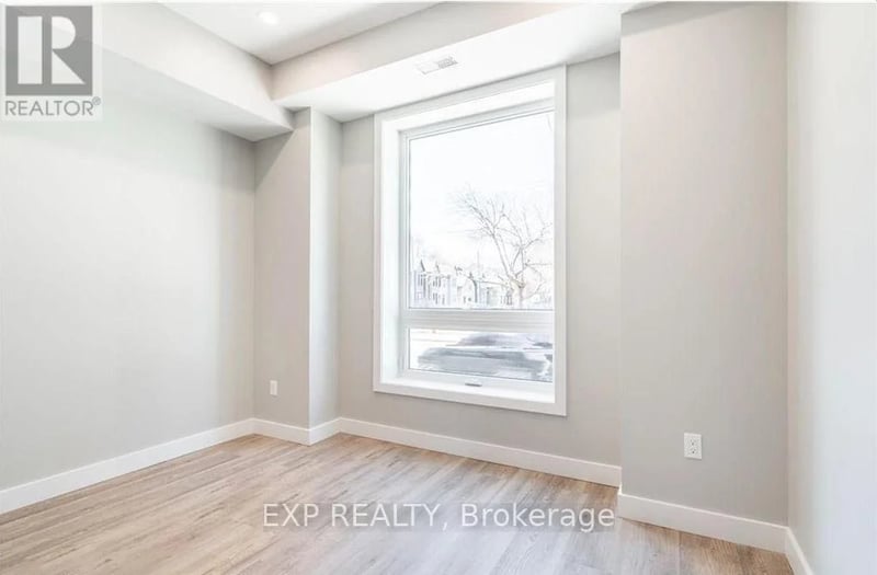 #2 104 Wellington Street North, Hamilton (Landsdale), Ontario, L8R1N3, Hamilton (Landsdale), Ontario — photo 1 of 5