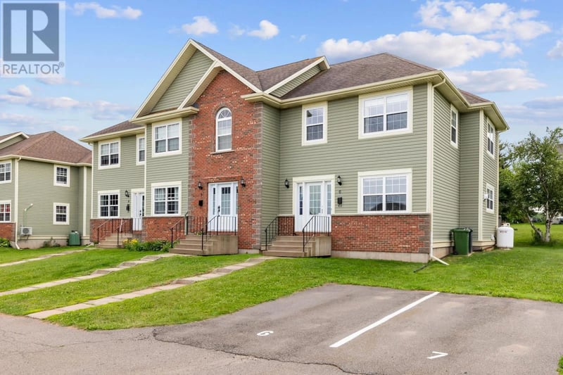 6 Edgeview Court, Stratford, Prince Edward Island, C1B0H8, Stratford, Prince Edward Island — photo 1 of 5