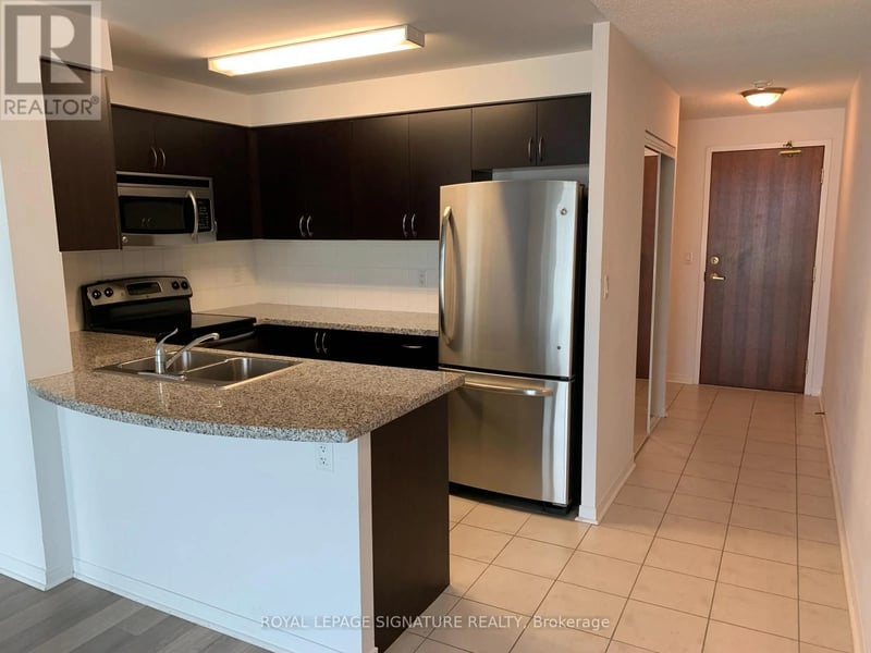 #1511 4900 Glen Erin Drive, Mississauga (Erin Mills), Ontario, L5M7S2, Mississauga (Erin Mills), Ontario — photo 1 of 5