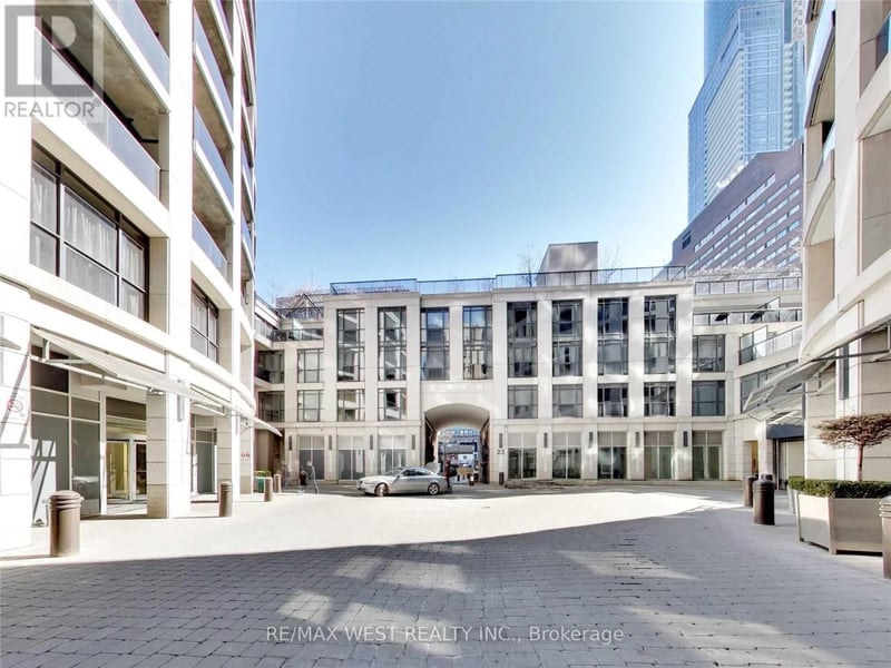#2209 21 Carlton Street, Toronto (Church-Yonge Corridor), Ontario, M5B1L3, Toronto (Church-Yonge Corridor), Ontario — photo 1 of 5