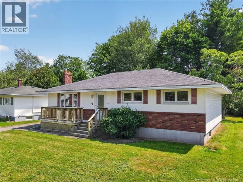 38 Lindsay Street, Riverview, New Brunswick, E1B3A1, Riverview, New Brunswick — photo 1 of 5
