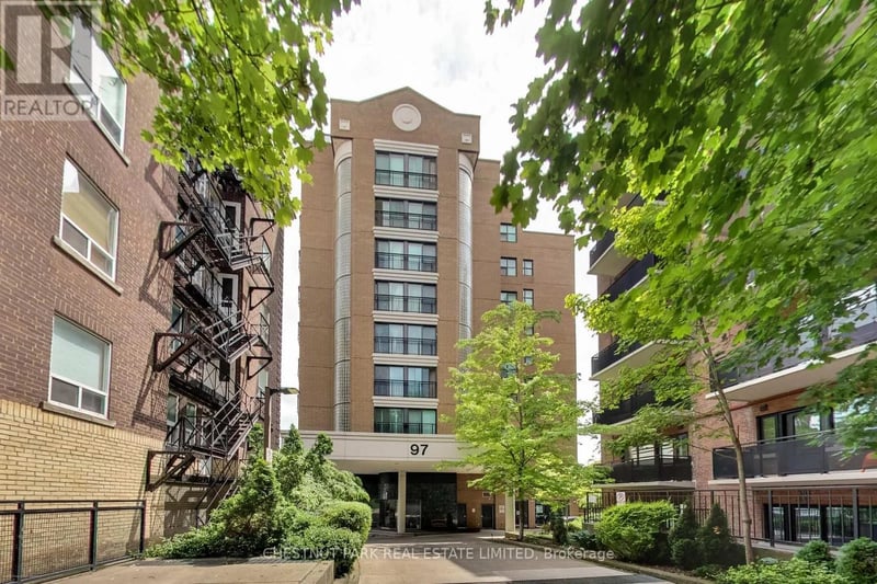 #201 97 Lawton Boulevard, Toronto (Yonge-St. Clair), Ontario, M4V1Z6, Toronto (Yonge-St. Clair), Ontario — photo 1 of 5