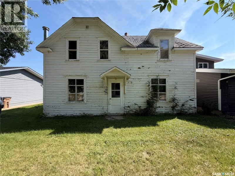 506 4th AVENUE N, Cudworth, Saskatchewan, S0K1B0, Cudworth, Saskatchewan — photo 1 of 5