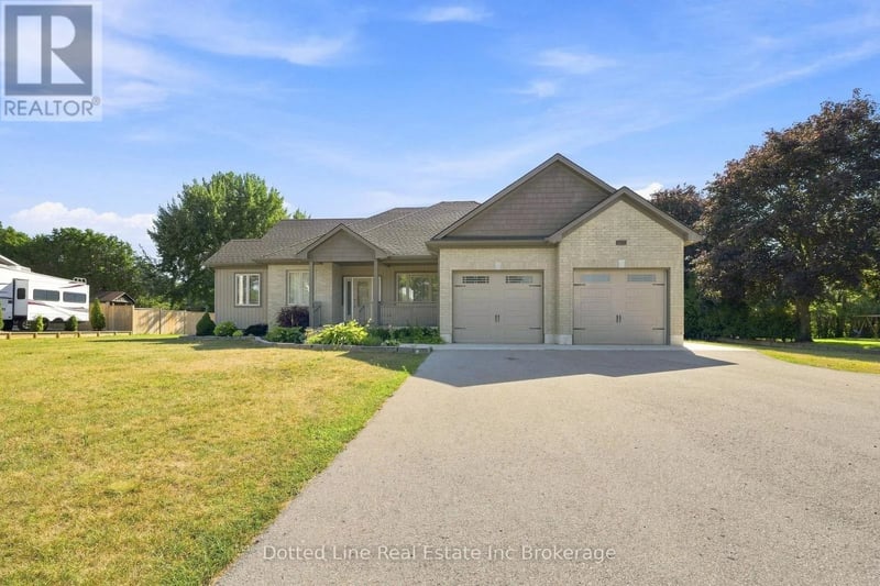 3677 59 Highway, Norfolk, Ontario, N0E1G0, Norfolk, Ontario — photo 1 of 5