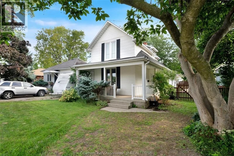 273 St Clair Street, Chatham, Ontario, N7L3J8, Chatham, Ontario — photo 1 of 5