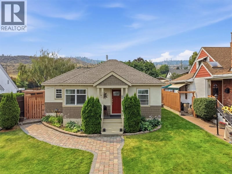 1233 Pine Street, Kamloops, British Columbia, V2C3A8, Kamloops, British Columbia — photo 1 of 5