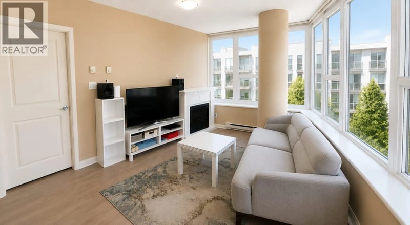 #3306 898 CARNARVON Street, New Westminster, British Columbia, V3M0C3, New Westminster, British Columbia — photo 1 of 5