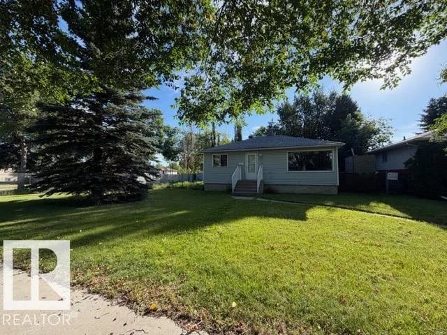 12245 81 ST NW NW, Edmonton, Alberta, T5B2T2, Edmonton, Alberta — photo 1 of 5