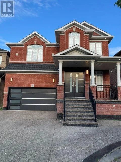 11 Kistler Street, Brampton (Sandringham-Wellington North), Ontario, L6R0P7, Brampton (Sandringham-Wellington North), Ontario — photo 1 of 5
