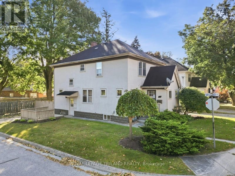 56-58 Frank Street, Tillsonburg, Ontario, N4G3M1, Tillsonburg, Ontario — photo 1 of 5