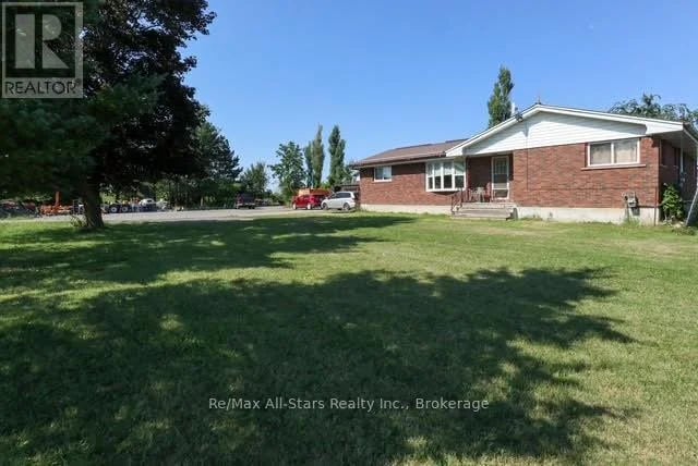 4175 Highway 35 North, Kawartha Lakes (Fenelon), Ontario, K0M1G0, Kawartha Lakes (Fenelon), Ontario — photo 1 of 5