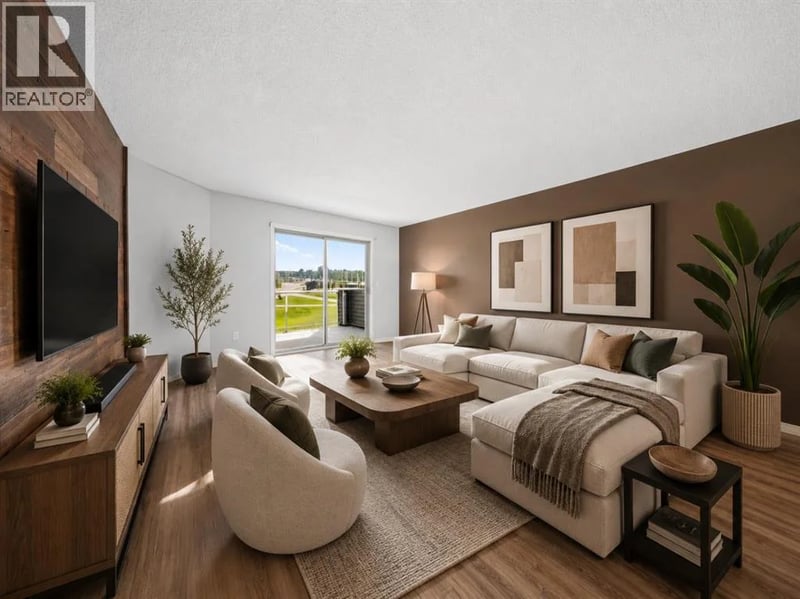 1314 Tuscarora Manor Northwest, Calgary, Alberta, T3L2J9, Calgary, Alberta — photo 1 of 5