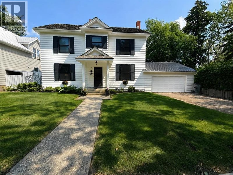 5107 46 Street, Provost, Alberta, T0B3S0, Provost, Alberta — photo 1 of 5