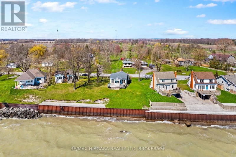 13165 Lakeshore Road, Wainfleet (Lakeshore), Ontario, L0S1V0, Wainfleet (Lakeshore), Ontario — photo 1 of 5