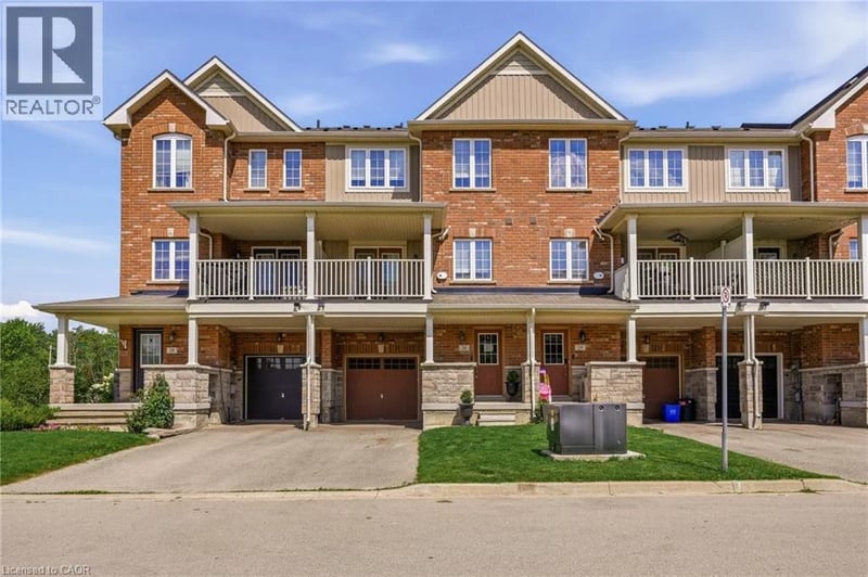 26 HISCOTT Drive, Waterdown, Ontario, L8B0A3, Waterdown, Ontario — photo 1 of 5